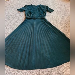 Ann Taylor Faux Suede Pleated MIDI Flare dress in ominous teal